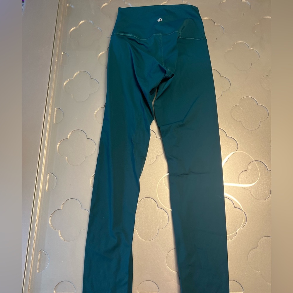 Lululemon Wunder under
